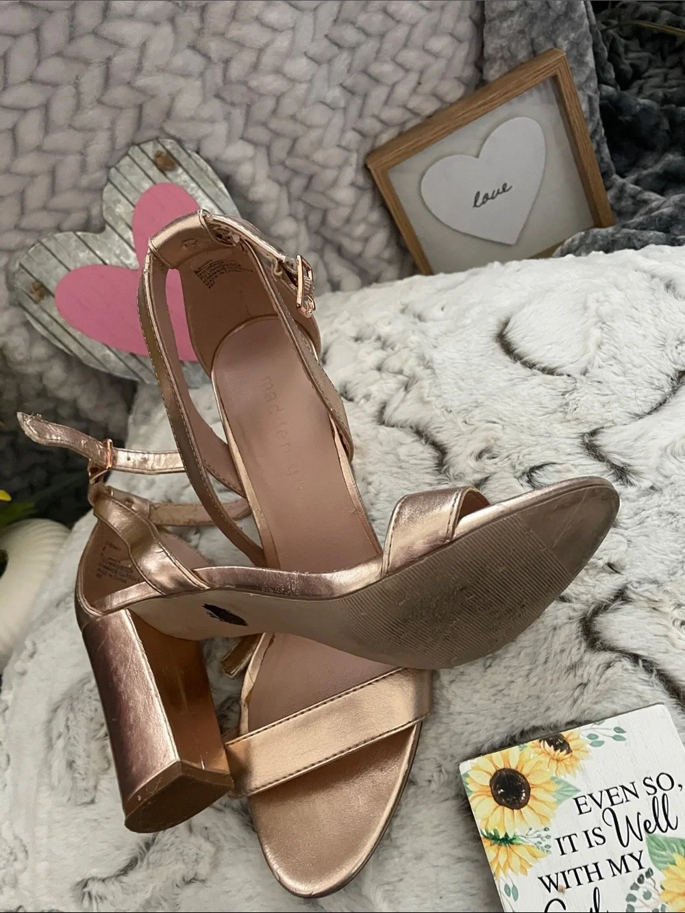 Madden Girl Metallic Rose Gold Ankle-Strap 4”Heels *flaw have inside peeling
